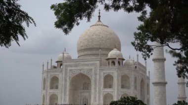 Taj Mahal, UNESCO Dünya Mirası sahası, Agra, Hindistan.