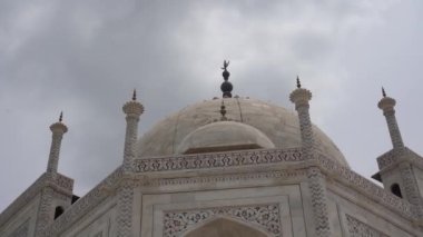 Taj Mahal, UNESCO Dünya Mirası sahası, Agra, Hindistan.