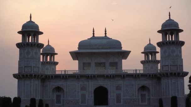 Itmad Daulah的坟墓建于1622年至1628年间 位于印度北方邦的Agra — 图库视频影像
