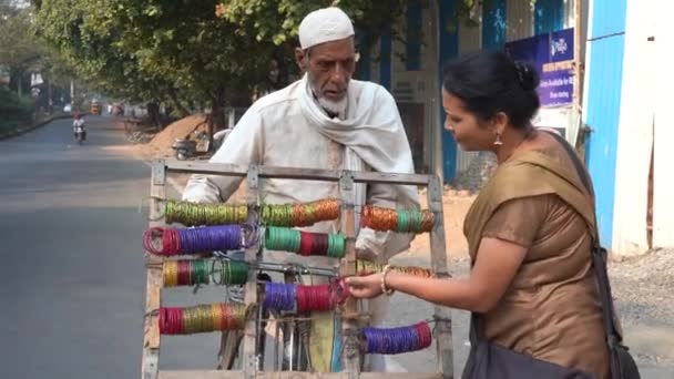Nagpur Maharashtra India December 2022 Street Vendors Selling Vegetables Various — Stock Video