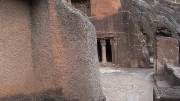 Внешний Вид Пещер Аджанта Является Объектом Всемирного Наследия Юнеско Вырезанный — стоковое видео