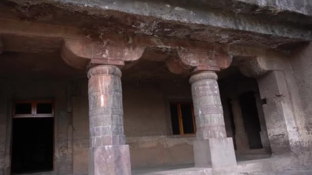 Exteriör Utsikt Över Ajanta Grottor Unesco Världsarv Ristade Berget Som — Stockvideo