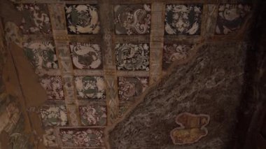 Ajanta Mağaraları no: 1, UNESCO Dünya Mirası Sitesi, Aurangabad, Maharashtra, Hindistan.