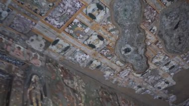 Ajanta Mağaraları no: 1, UNESCO Dünya Mirası Sitesi, Aurangabad, Maharashtra, Hindistan.