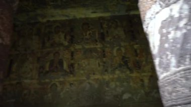 Ajanta Mağaraları no: 1, UNESCO Dünya Mirası Sitesi, Aurangabad, Maharashtra, Hindistan.