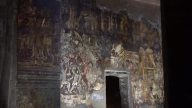 Ajanta Mağaraları no: 1, UNESCO Dünya Mirası Sitesi, Aurangabad, Maharashtra, Hindistan.