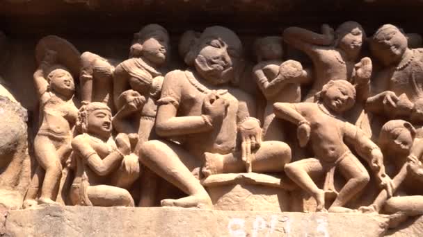 Details Sculpture Lakshmana Temple Khajuraho Unesco World Heritage Site Famous — Stock Video