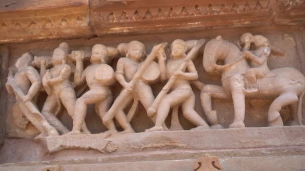 Details Sculptuur Van Lakshmana Tempel Khajuraho Unesco World Heritage Site — Stockvideo