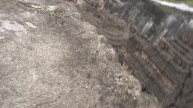  Kailasa Tapınağı, Ellora mağaraları, dünyadaki en büyük kaya kesimi mağara kompleksi ve UNESCO dünya mirası alanlarından biridir..