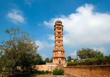 Hindistan 'daki Chittorgarh kalesi, mimari dönüm noktası.