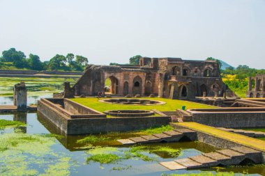 Jahaz Mahal (gemi Sarayı) Mandu, Madhya Pradesh, Hindistan içinde