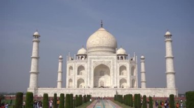 Taj Mahal, UNESCO Dünya Mirası sahası, Agra, Hindistan.