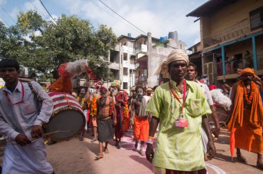NASHIK, INDIA, 27 Ağustos 2015: Simhastha Kumbh Mela 'daki Hindu dindarlar.