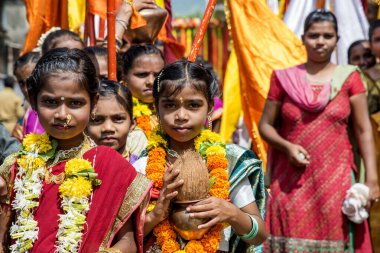 NASHIK, INDIA, 27 Ağustos 2015: Simhastha Kumbh Mela 'daki Hindu dindarlar.