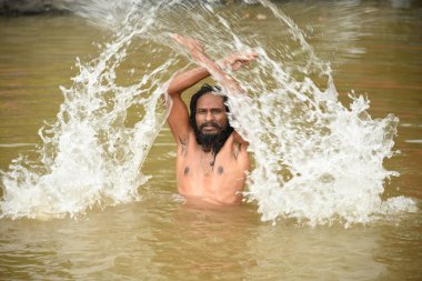 NASHIK, INDIA, 27 Ağustos 2015: Kumbh Mela 'daki kutsal adam Hindu sadhus' un portresi