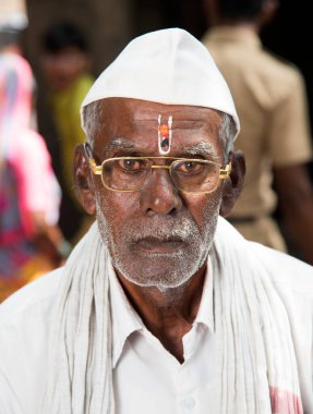 NASHIK, INDIA, 27 Ağustos 2015: Kumbh Mela 'daki kutsal adam Hindu sadhus' un portresi