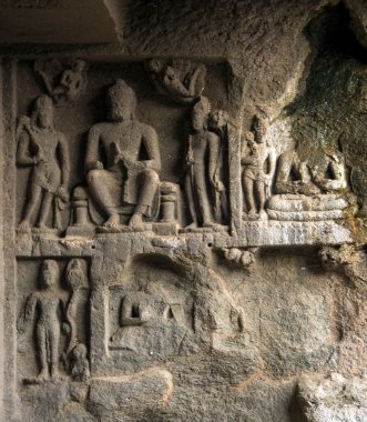 Aurangabad Mağaraları 'ndaki Buda Heykeli, Hindistan, Maharashtra, Aurangabad' da 2. yüzyıldan kalma kaya kesimli Budist mağara anıtlarıdır..