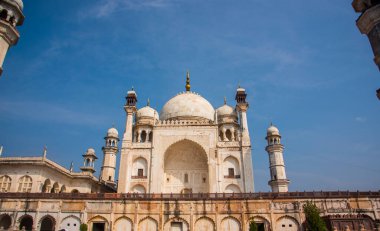Tajmahal 'in' Bibi ka Makbara 'kopyası. Tarihi yer Aurangabad, Maharashtra, Hindistan.