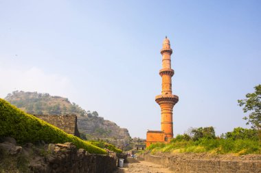 Aurangabad yakınlarındaki Antik Daulatabad kalesi, Maharashtra, Hindistan, MS 14. yüzyılda inşa edildi.