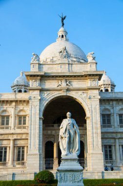 Victoria Memorial büyük bir mermer Kalküta, Batı Bengal, Hindistan inşa ediyor. Kraliçe Victoria anısına adanmıştır.