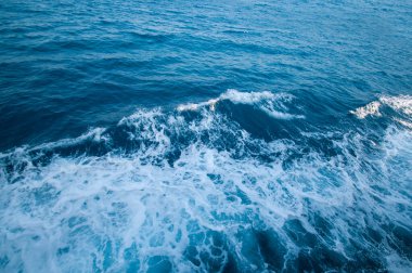 Okyanus dalgası arka planı, soyut mavi deniz suyu..
