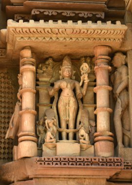 Taş oyma heykelleri Javari Tapınağı, Khajuraho, Madhya Pradesh, Hindistan, UNESCO dünya mirası alanı