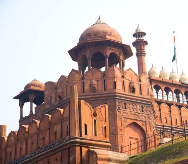 Kızıl Kale Delhi, Fort 1857 'ye kadar Hindistan' ın Babür İmparatoru 'nun ikamet ettiği yer, UNESCO Dünya Mirası Alanı..