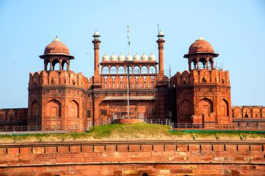 Kızıl Kale Delhi, Fort 1857 'ye kadar Hindistan' ın Babür İmparatoru 'nun ikamet ettiği yer, UNESCO Dünya Mirası Alanı..