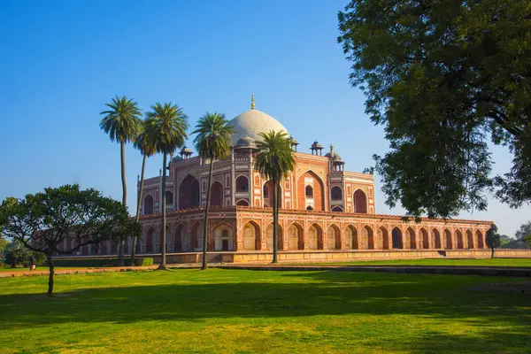 Humayun 'un Mezarı, Delhi, Hindistan, Babür İmparatoru Humayun' un 1565 'te inşa ettiği mezar, UNESCO Dünya Mirası Alanı