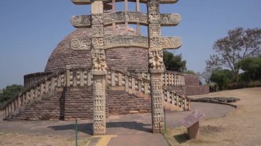 Sanchi Stupa, UNESCO Dünya Mirası Bölgesi İmparator Ashoka tarafından inşa edilen 2200 yıllık bir Budist anıtı..