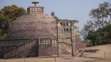 Sanchi stupa, UNESCO tarafından Dünya Mirası olarak listelenen Budist anıtlar, İmparator Ashoka tarafından inşa edilen 2200 yıllık Budist anıtı, Unesco Dünya Mirası.