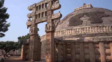 Sanchi stupa, UNESCO tarafından Dünya Mirası olarak listelenen Budist anıtlar, İmparator Ashoka tarafından inşa edilen 2200 yıllık Budist anıtı, Unesco Dünya Mirası.