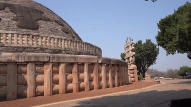 Sanchi stupa, UNESCO tarafından Dünya Mirası olarak listelenen Budist anıtlar, İmparator Ashoka tarafından inşa edilen 2200 yıllık Budist anıtı, Unesco Dünya Mirası.