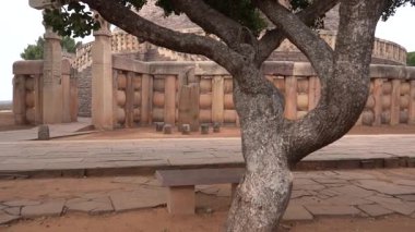 Sanchi stupa, UNESCO tarafından Dünya Mirası olarak listelenen Budist anıtlar, İmparator Ashoka tarafından inşa edilen 2200 yıllık Budist anıtı, Unesco Dünya Mirası.