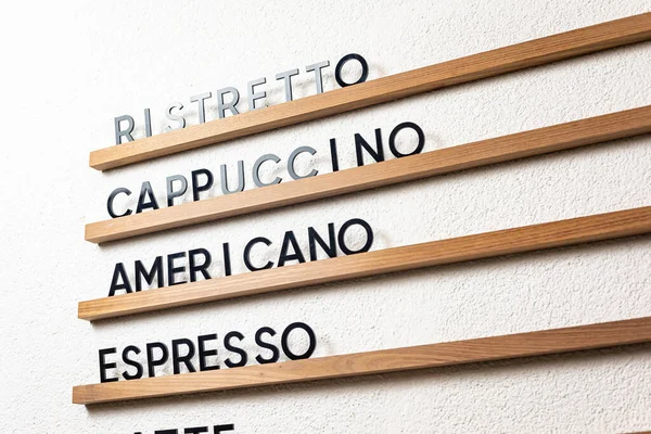 Menü Kurulu, Asılı Kafe Menüsü İmzası