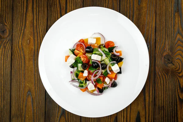 Egy Finom Salátát Készített Étteremben Séf — Stock Fotó