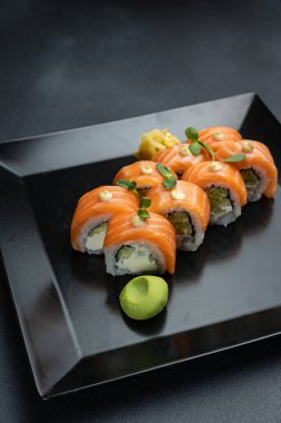 Japon restoranında nefis börekler.