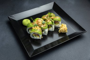 Japon restoranında nefis börekler.