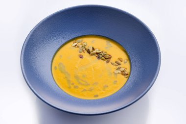 Lokantada lezzetli bir çorba