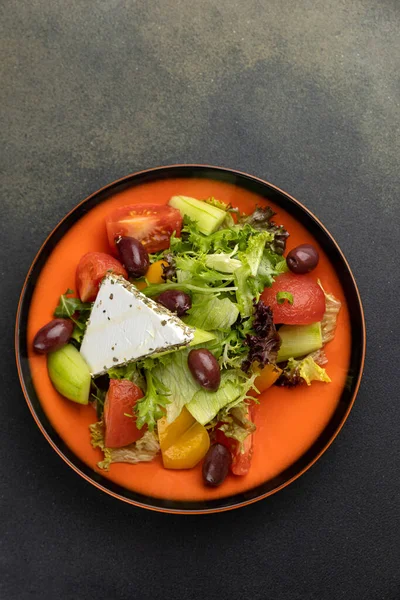 Egy Finom Saláta Egy Étteremben — Stock Fotó