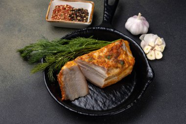 Geleneksel et yemekleri, atıştırmalıklar. Soğuk haşlanmış domuz eti.