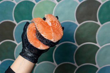 chilled salmon in a fish store