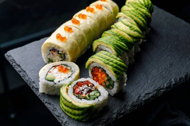 Şefin hazırladığı lezzetli suşi.