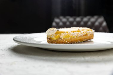 Şeften nefis ekler.