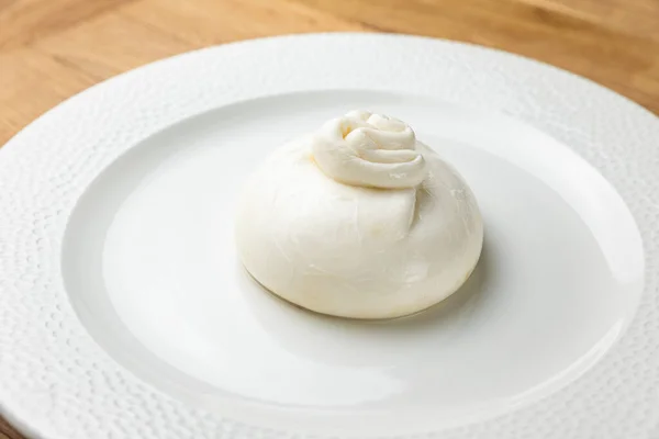 Delicioso Queijo Buratta Prato Branco — Fotografia de Stock