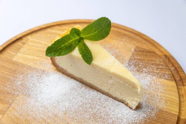 Lokantada lezzetli bir tatlı