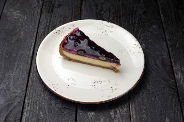 Lokantada lezzetli bir tatlı