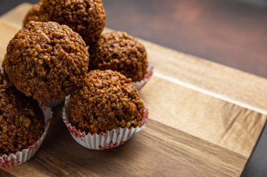 Tahtada nefis kurabiyeler. Kapat.