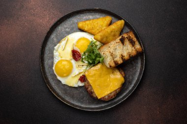 Restorandan nefis kahvaltı. Kapat.