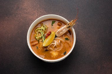 Lokantadan lezzetli bir çorba. Kapat.